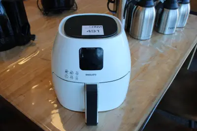 Airfryer PHILIPS 9240 wit – kavel bij HNVI, 's-Hertogenbosch