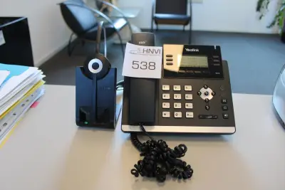 Twee receptietelefoons YEALINK – kavel bij HNVI, 's-Hertogenbosch