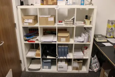 Vakkenkast IKEA. Afmeting 149 x 39 x 149 cm – kavel bij HNVI, 's-Hertogenbosch
