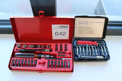 Twee bitsets – kavel bij HNVI, 's-Hertogenbosch
