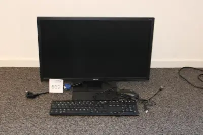 Beeldscherm ACER V246HL met toetsenbord en muis – kavel bij HNVI, 's-Hertogenbosch