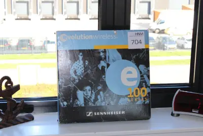 Microfoon headset SENNHEISER 100 met zender en ontvanger – kavel bij HNVI, 's-Hertogenbosch
