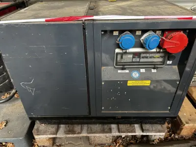 Stromaggregat Geko 6600 ED – kavel bij NetBid, Wandsbek