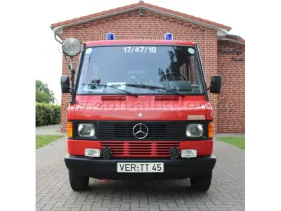 1 Mercedes-Benz (D) 310KA TSF8 BJ 1992 Tragkraftspritzenfahrzeug – kavel bij Zoll-Auktion, Thedinghausen