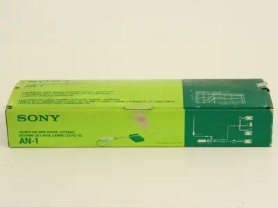 Sony Wide Range Antenne AN-1 met handleiding en accessoires – kavel bij De Kringwinkel, Antwerpen