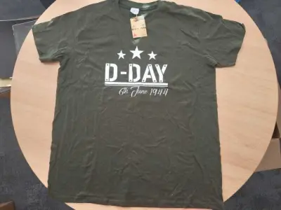 1 T-Shirt, Marke B&C, Größe XXL, grün mit Print – kavel bij Zoll-Auktion, Isernhagen
