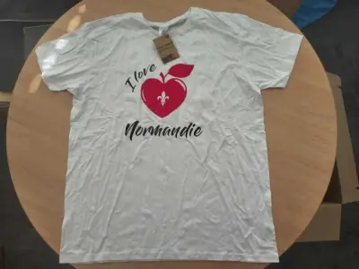 1 T-Shirt, Marke B&C, Größe XXL, weiß mit Print – kavel bij Zoll-Auktion, Isernhagen