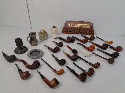 Verzameling van klassieke tabakspijpen en rokersaccessoires – kavel bij De Kringwinkel, Waardamme