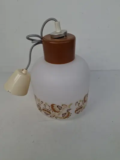 Prachtige Jaren '70 Vintage Opaline Hanglamp – Sfeervolle Space Age Retro Blikvanger! – kavel bij De Kringwinkel, Waardamme
