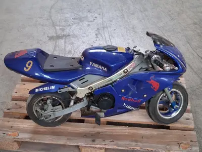 Blauwe mini pocketbike – kavel bij De Kringwinkel, Oostkamp