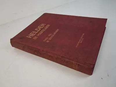 "Helden en martelaren 1940-1945: De Gefusiljeerden" – kavel bij De Kringwinkel, Waardamme