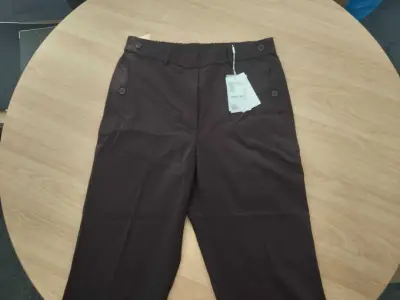 1 Hose, Marke Helmut Lang, Größe 6, braun – kavel bij Zoll-Auktion, Isernhagen