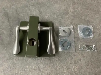 8x Yale Sun deurkrukset inox – kavel bij XL Auctions