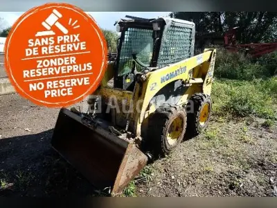 REF: Hamme 1 - Komatsu SK714 Mini Loader – kavel bij Auctelia, Hamme