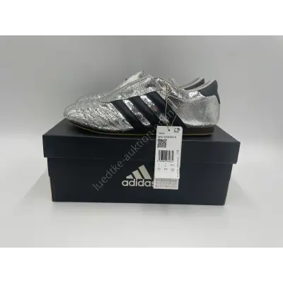 Adidas TAEKWONDO Schuhe Gr. 40 2/3 – kavel bij Luedtke Versteigerungen, Werneuchen (bei Berlin)