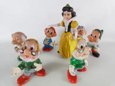 Vintage Disney Sneeuwwitje en de Zeven Dwergen – 7 figuren – kavel bij De Kringwinkel, Heverlee