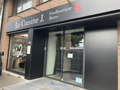 Wegens faillissement LE CUISINE J VOF - Horecazaak te Stabroek – veiling bij VH Auctions