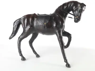 Lederen Paardsculptuur – Handgemaakt – kavel bij De Kringwinkel, Heverlee
