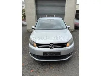 1 Volkswagen Touran – kavel bij Zoll-Auktion, Bayreuth