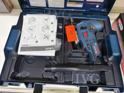 Akku-Stichsäge BOSCH GST 12V-70 – kavel bij IVG, Bielefeld