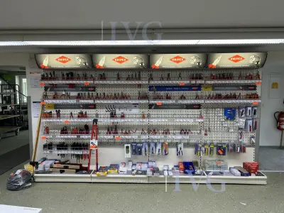 umfangreicher Warenbestand KNIPEX – kavel bij IVG, Bielefeld