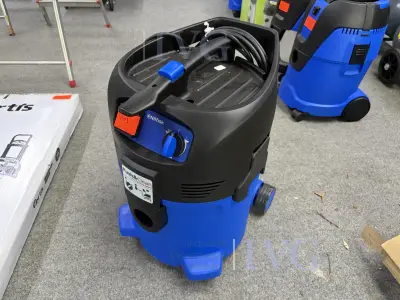 Industriesauger NILFISK Attix 30-21 PC – kavel bij IVG, Bielefeld