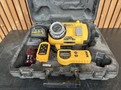 Dewalt Dw079 Laser-Set – kavel bij Hammertime