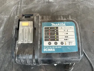 Makita Dc36ra Lader – kavel bij Hammertime