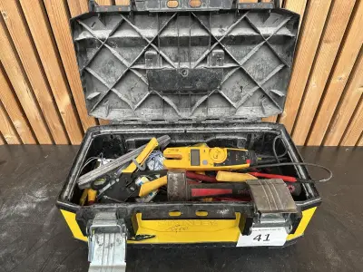 Stanley Gevulde Gereedschapskoffer – kavel bij Hammertime