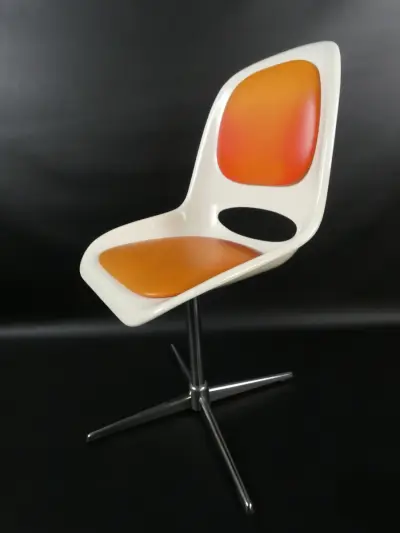 Vintage draaibare stoel in Space Age-stijl – kavel bij De Kringwinkel, Heverlee