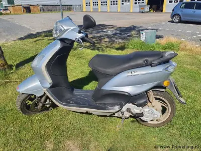 PIAGGIO C44 scooter | Kenteken: F994BL – kavel bij ProVeiling, Emmeloord
