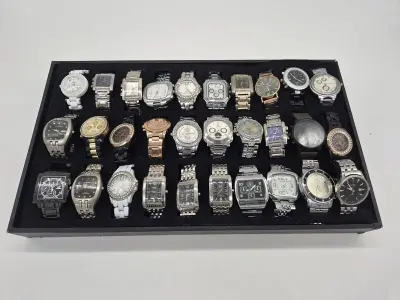 Bijzondere horlogecollectie – 30 polshorloges – mix van vintage, klassiek en modern – inclusief horlogebatterijen – kavel bij Onlineveilingmeester, Groningen