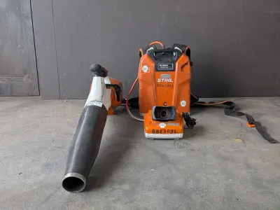 Ruggedragen Accu & Bladblazer, STIHL, AR3000L & BGA200 – kavel bij Onlineveilingmeester, Wijk en Aalburg