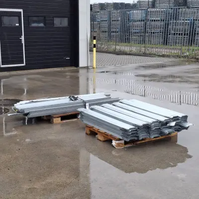 Partij aluminium profielen – kavel bij Onlineveilingmeester, Heerenveen