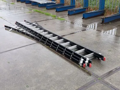 3-delige uitschuifbare ladder, 3x14-treeds – kavel bij Onlineveilingmeester, Heerenveen