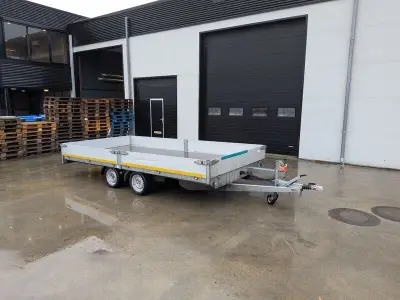 Geremde plateauwagen, Eduard, P4, 2022 – kavel bij Onlineveilingmeester, Heerenveen