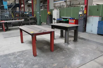 2 tables de soudure – kavel bij Trans Executive