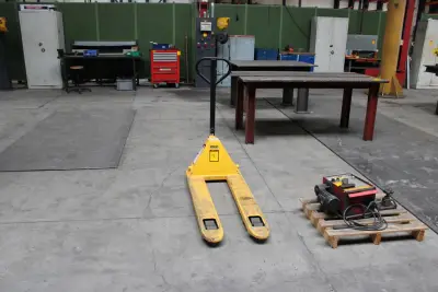 Transpalette manuel Total Source 2500 kg – kavel bij Trans Executive