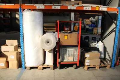 Produits emballages ( papier bulle, film étirable) + desserte – kavel bij Trans Executive