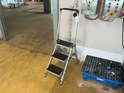 Little jumbo Stair – kavel bij Dome Auctions, Neuss
