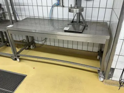 S/S Mobile working table – kavel bij Dome Auctions, Neuss