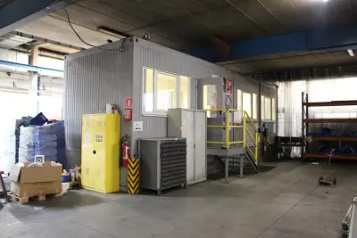 Container bureau constitué de 2 modules sur réhausses + contenu Algeco AX 35 à démonter par vos soins – kavel bij Trans Executive