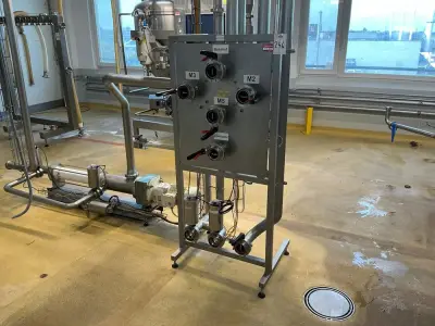 Flow plate – kavel bij Dome Auctions, Neuss