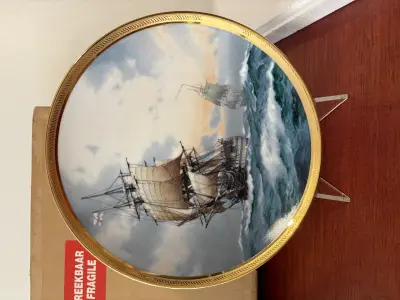 The Franklin Mint Schip wandbord "Victory" – kavel bij GSD Auctions, Zoeterwoude