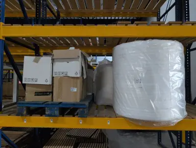 Partij verpakkingsmateriaal, tape, etc – kavel bij Onlineveilingmeester, Hoogeveen