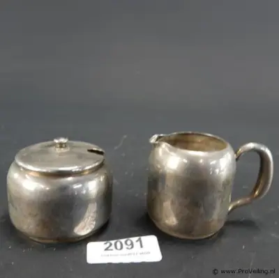 Vintage roomstel – kavel bij ProVeiling