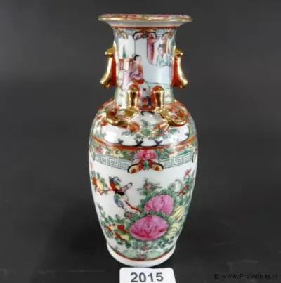 Chinese Canton famille rose vaas – kavel bij ProVeiling