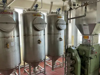 S/S vertical storage tank – kavel bij Dome Auctions, Neuss
