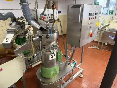 Koruma Corundum disc mill – kavel bij Dome Auctions, Neuss