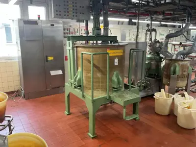 Mixing tank – kavel bij Dome Auctions, Neuss